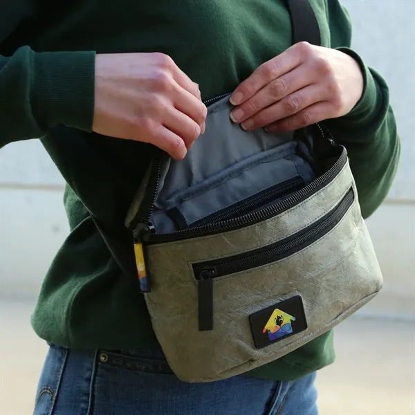 The NEOX PREXY is an extremely lightweight crossbody/fanny pack made of... from ASI 61966 HPG / OrigAudio HPG Gold