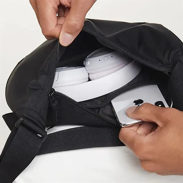 Soft, versatile MOON BAG in two sizes, perfect for travel and... from ASI 72657 Active Life Promo / Active Life