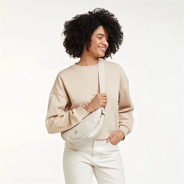 Soft, versatile MOON BAG in two sizes, perfect for travel and... from ASI 72657 Active Life Promo / Active Life