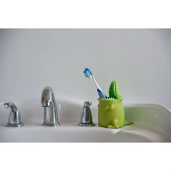 5.5" x 3" plastic alligator shaped pen holder.... from ASI 34415 Alpi International LTD