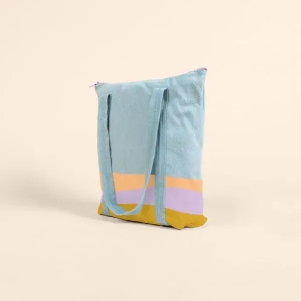 With Twinkles, zip it up and tote it out. The straps... from ASI 74710 Numo