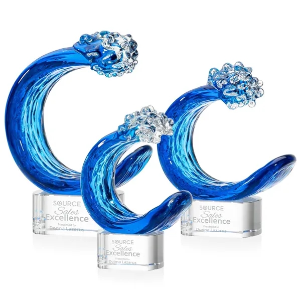 Celebrate achievement with the Oceana Art Glass Award, a breathtaking piece.... from ASI 84592 St Regis Group / St Regis