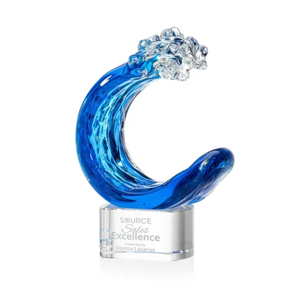 Celebrate achievement with the Oceana Art Glass Award, a breathtaking piece.... from ASI 84592 St Regis Group / St Regis