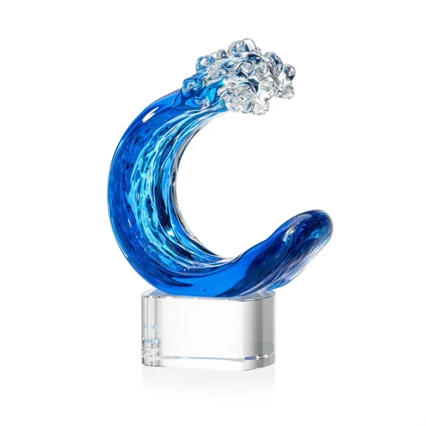 Celebrate achievement with the Oceana Art Glass Award, a breathtaking piece.... from ASI 84592 St Regis Group / St Regis