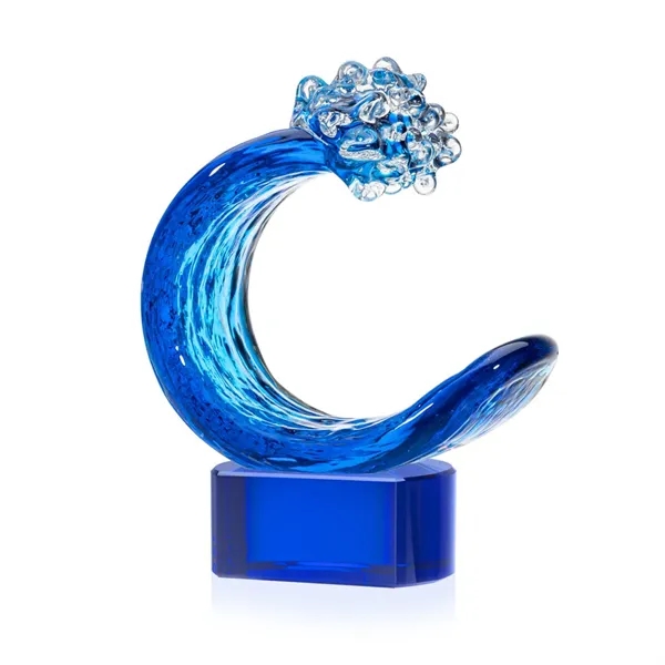 Celebrate achievement with the Oceana Art Glass Award, a breathtaking piece.... from ASI 84592 St Regis Group / St Regis