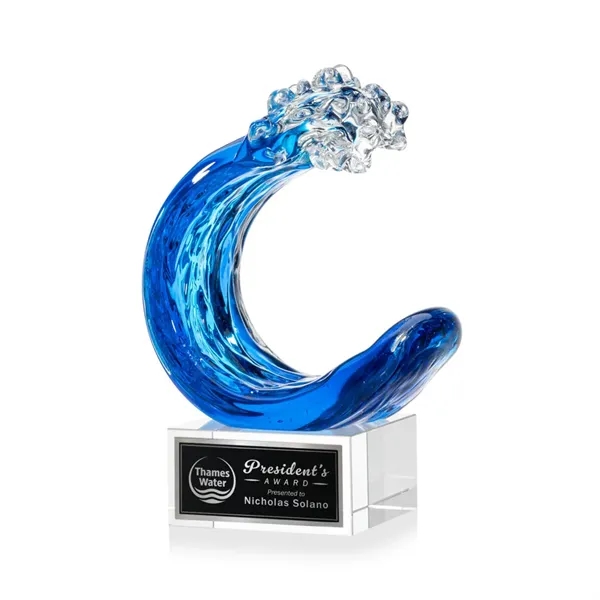 Celebrate achievement with the Oceana Art Glass Award, a breathtaking piece.... from ASI 84592 St Regis Group / St Regis