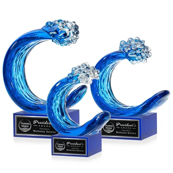 Celebrate achievement with the Oceana Art Glass Award, a breathtaking piece.... from ASI 84592 St Regis Group / St Regis