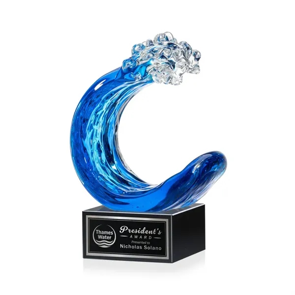 Celebrate achievement with the Oceana Art Glass Award, a breathtaking piece.... from ASI 84592 St Regis Group / St Regis