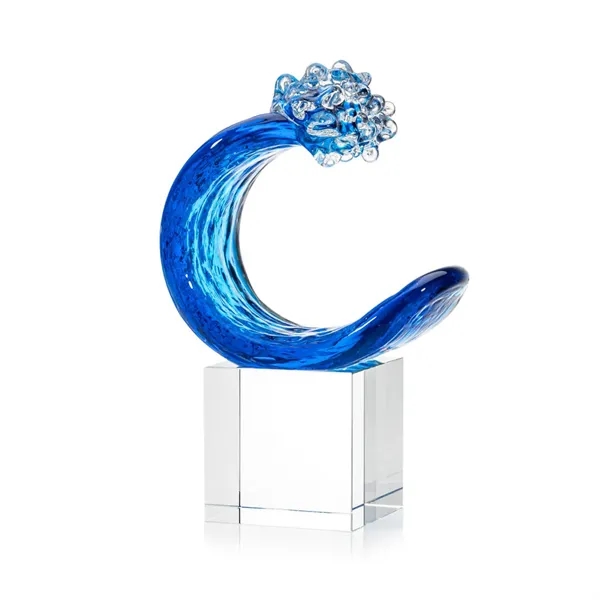 Celebrate achievement with the Oceana Art Glass Award, a breathtaking piece.... from ASI 84592 St Regis Group / St Regis