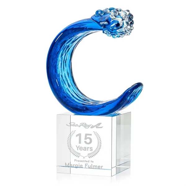 Celebrate achievement with the Oceana Art Glass Award, a breathtaking piece.... from ASI 84592 St Regis Group / St Regis