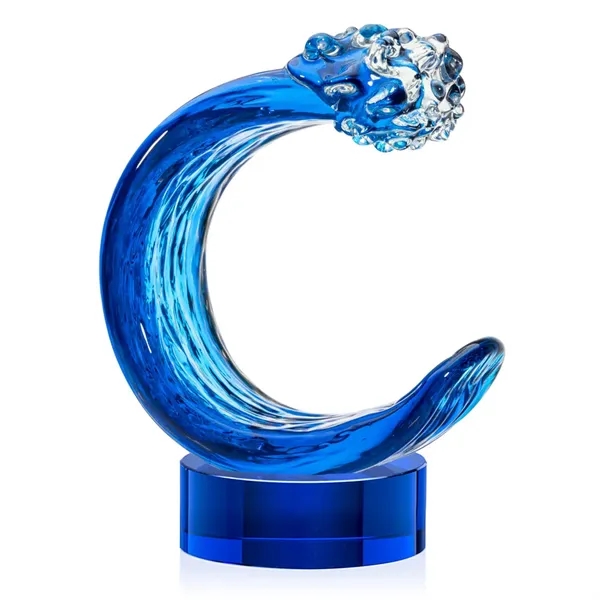 Celebrate achievement with the Oceana Art Glass Award, a breathtaking piece.... from ASI 84592 St Regis Group / St Regis