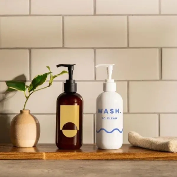 Clean body care, no mineral oil, isopropyl alcohol, parabens, paraffins, phthalates,... from ASI 74710 Numo