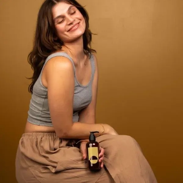 Clean body care, no mineral oil, isopropyl alcohol, parabens, paraffins, phthalates,... from ASI 74710 Numo