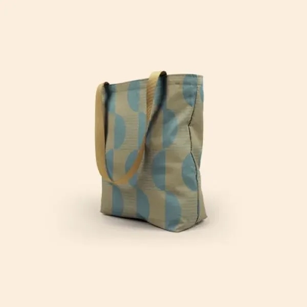 The Shamwow has a nice square exterior gusset & such great... from ASI 74710 Numo