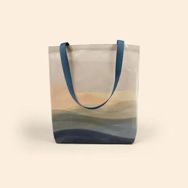 The Shamwow Tote has everything needed in a classic tote bag:... from ASI 74710 Numo
