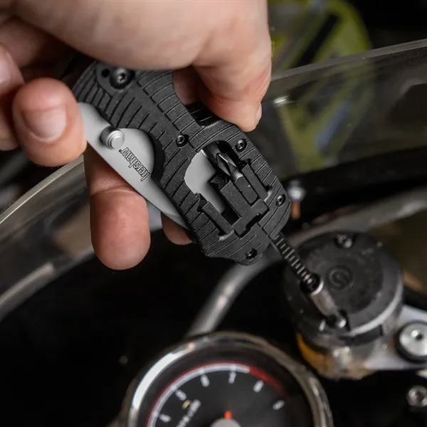 Pocket knife with a 4-piece bit set, the bit driver, 4... from ASI 46170 Compass Industries Inc