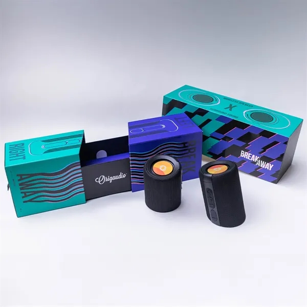 Use as 2 speakers or one with a unique twist connection... from ASI 61966 HPG / OrigAudio HPG Gold