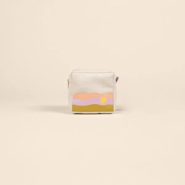 Built for the organizers, they're perfect for short trips and light... from ASI 74710 Numo