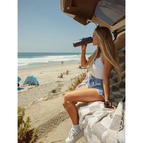 The perfect everyday water bottle built for people on-the-go... from ASI 56070 Gemline / Gemline®