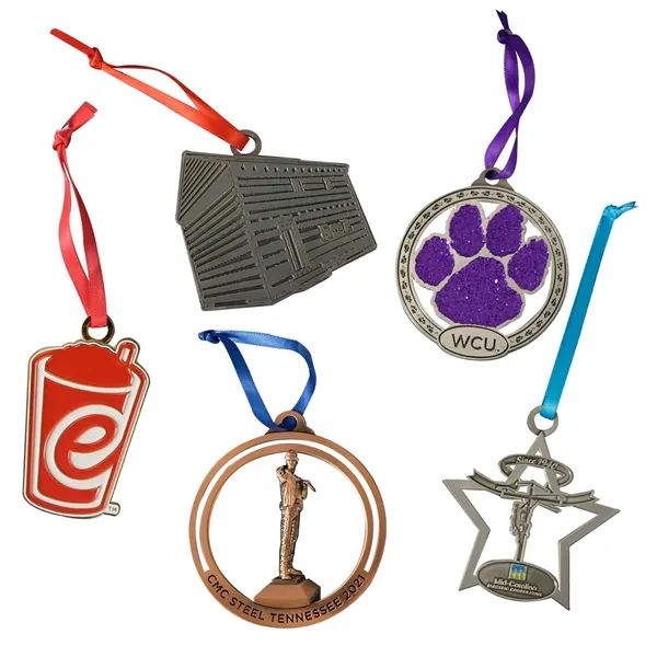 Christmas ornament.... from ASI 61966 HPG / BCG Creations HPG Gold