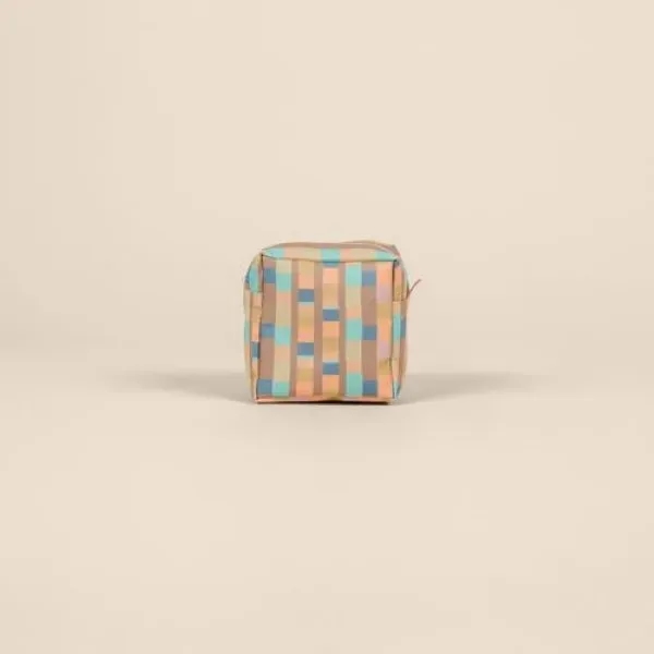 Built for the organizers, they're perfect for short trips and light... from ASI 74710 Numo