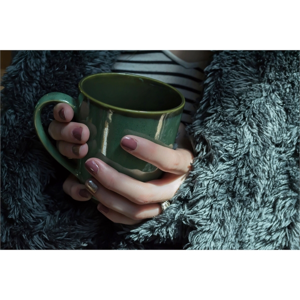 Alpaca wool plush throw blanket measuring 50" x 60"... from ASI 73520 Neet Feet / Kanata Blanket