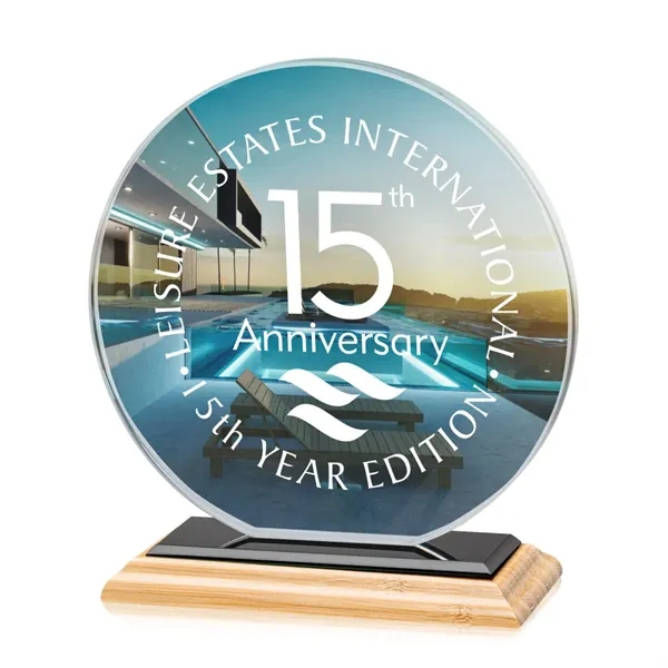 Our extraordinary cut Victoria Award features a flat edged Starfire disc... from ASI 84592 St Regis Group / St Regis