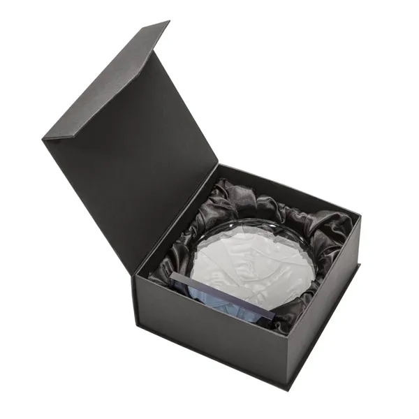 Our extraordinary cut Victoria Award features a flat edged Starfire disc... from ASI 84592 St Regis Group / St Regis