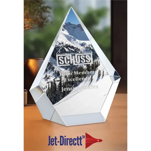 This diamond shaped award features cuts and bevels which come together... from ASI 71920 Moderne Glass Company Inc / Glass America®
