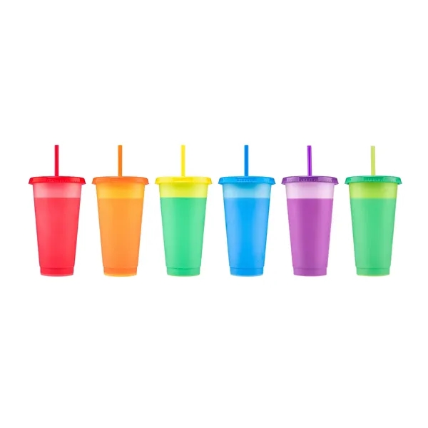 24 oz. polypropylene tumbler with color-changing properties and a reusable lid... from ASI 57800 Gordon Sinclair / Gordon Sinclair®