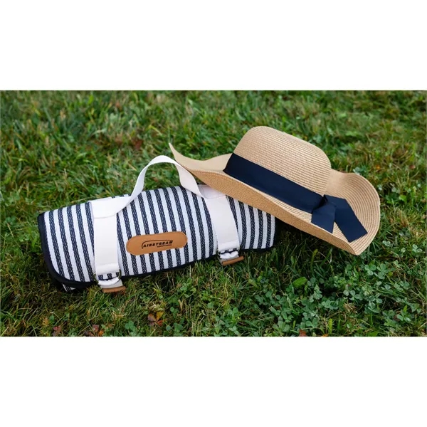 60" x 50" fold-up picnic blanket.... from ASI 56070 Gemline / Gemline®