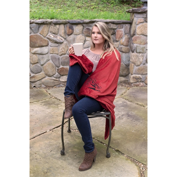 Alpaca wool plush throw blanket measuring 50" x 60"... from ASI 73520 Neet Feet / Kanata Blanket