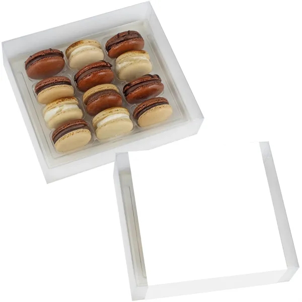 This set of 12 macarons is ideal for sharing, making every... from ASI 71685 Midnite Snax®
