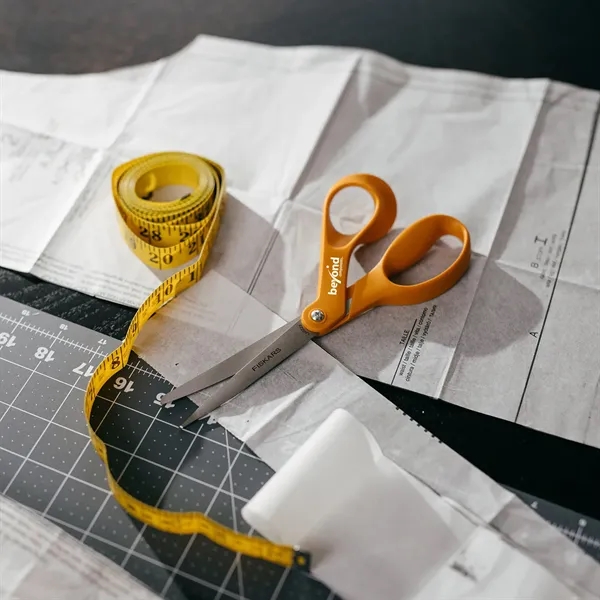 A lightweight design and ergonomically sculpted handle provide unmatched cutting control,... from ASI 46170 Compass Industries Inc