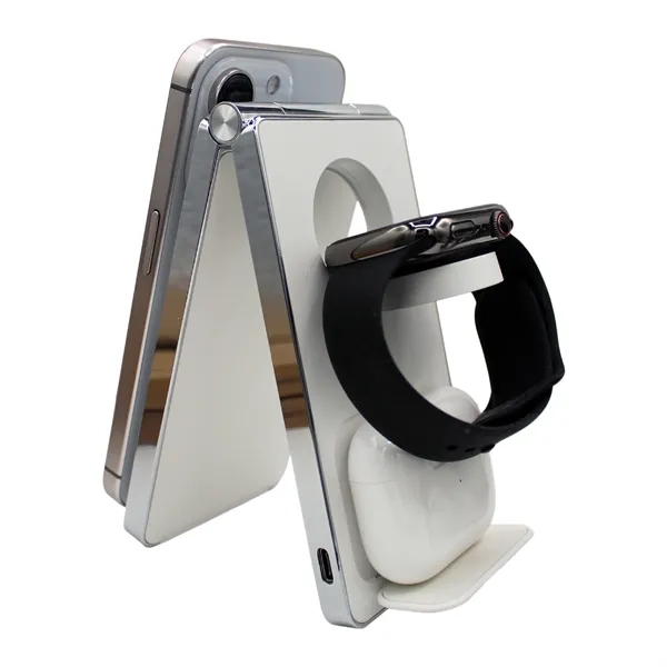 MagSafe-compatible, 15 watts, 5 watts, 2.5 watts, 3 charging locations, charges... from ASI 62124 iClick, Inc. / iClick®