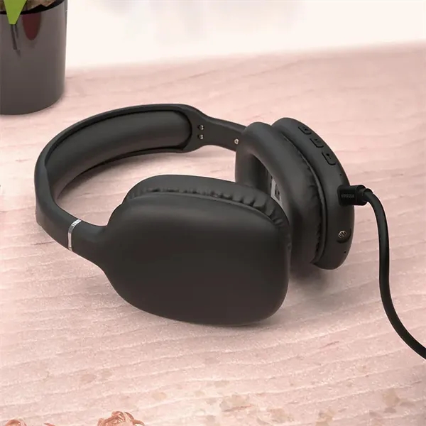 The Vibe Wireless Headphones combine stunning stereo sound, the latest quick... from ASI 61005 Hirsch Gift Inc