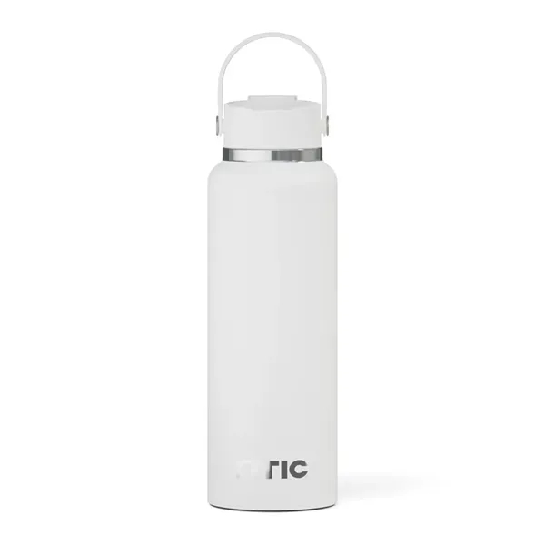 The ultimate, insulated bottle, with a leak-proof, wide-mouth lid and ceramic... from ASI 61966 HPG / HPG Gold Beacon Premium Brands