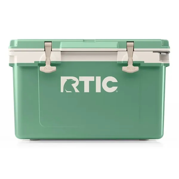 The 32 QT Ultra-Light has 48 can capacity and 2.5 inches... from ASI 41561 Brand Box USA, LLC