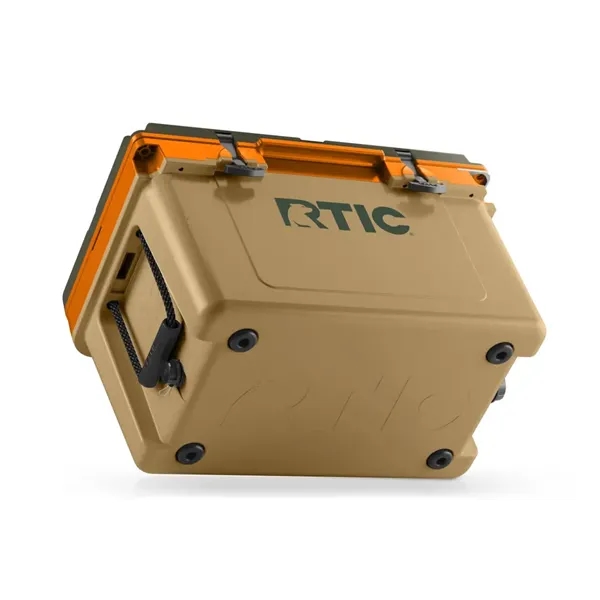 The 32 QT Ultra-Light has 48 can capacity and 2.5 inches... from ASI 41561 Brand Box USA, LLC