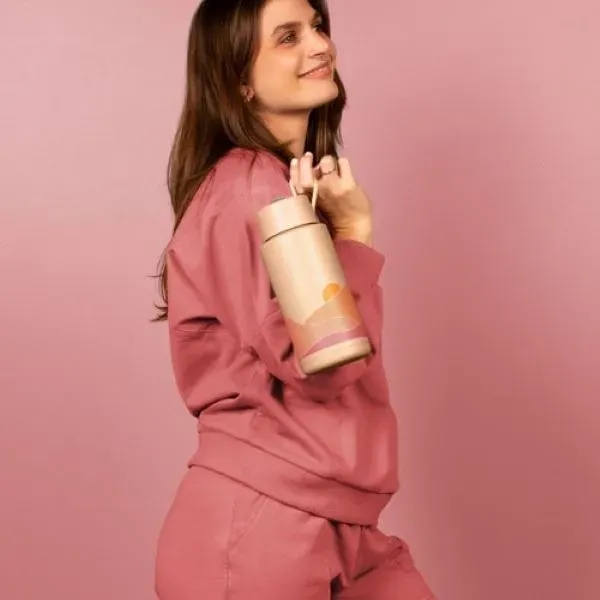 With double-wall stainless steel construction, these colorful hydration bottles will keep... from ASI 74710 Numo