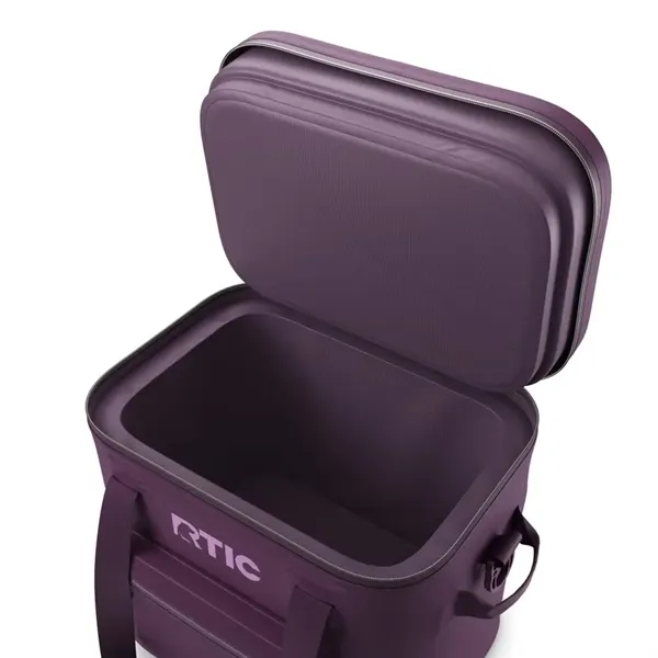 Holds 30 cans and keeps cold for up to 2 days.Features... from ASI 41561 Brand Box USA, LLC