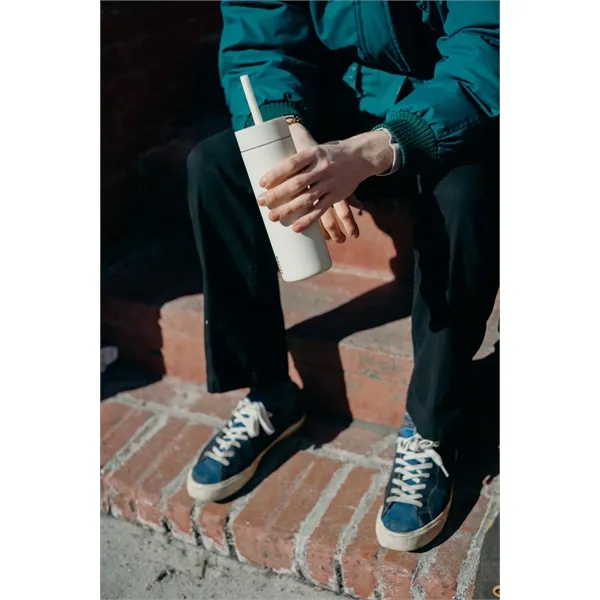 16 oz. bottle with twist-on threaded lid and flexible silicone straw.... from ASI 56070 Gemline / Gemline®