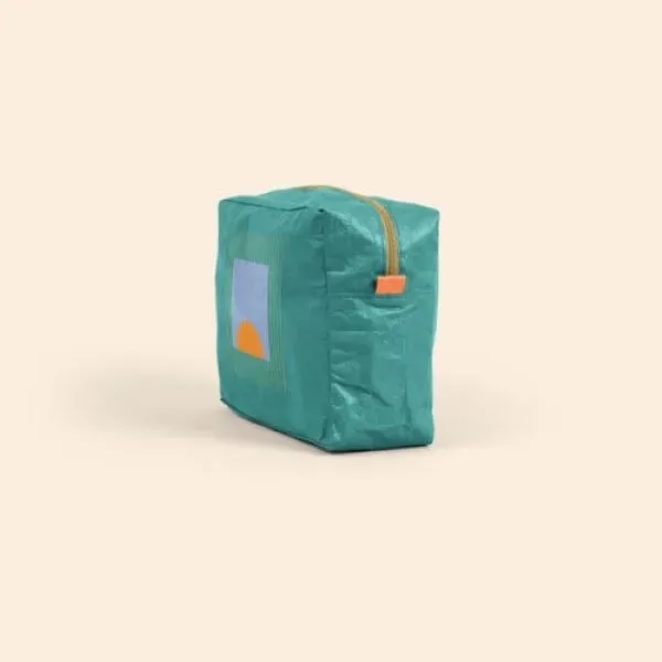 This Busier Bee brings that great shape, but goes a little... from ASI 74710 Numo