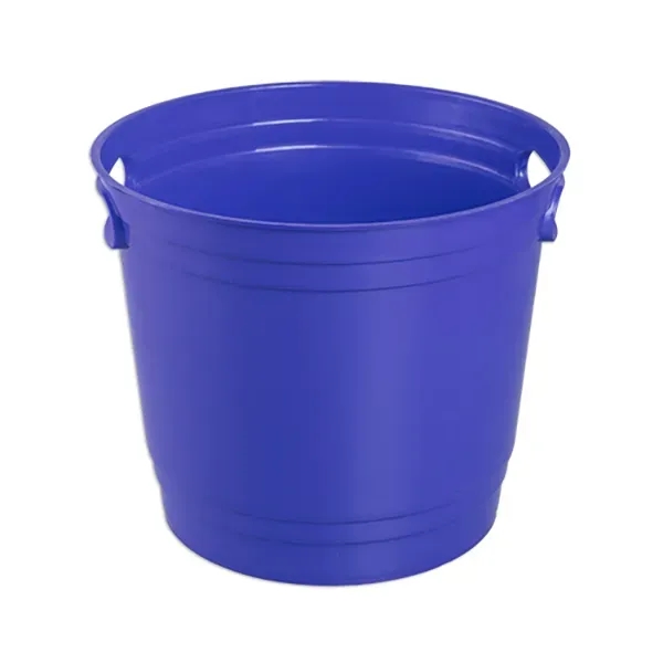 7.5-quart plastic bucket.... from ASI 98360 WOWLine / WOWLine®