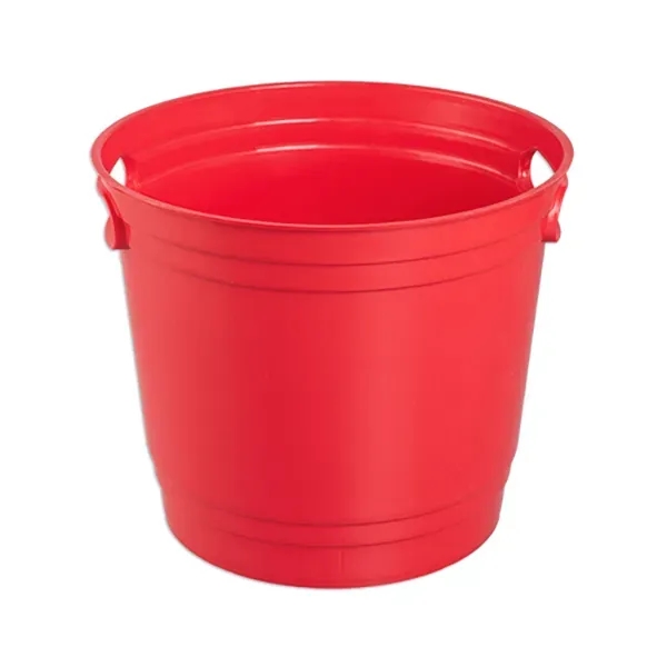7.5-quart plastic bucket.... from ASI 98360 WOWLine / WOWLine®