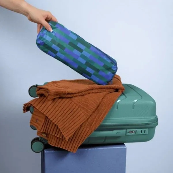 Packing Cube Skinny, in SofTek material is a lightweight packing cube... from ASI 74710 Numo