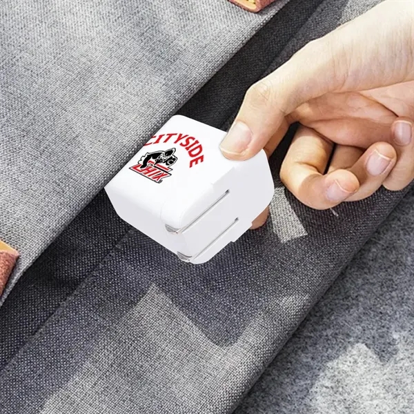 Specification PD-35W
INPUT 110-240V 50/60Hz 1A
OUTPUT USB-C 5V3A,9V3A,12V2.92A,15V2.33A,20V1.75A
OUTPUT USB-A 5V3A,9V2A,12V1.5A... from ASI 90154 Sunjoy Group Inc