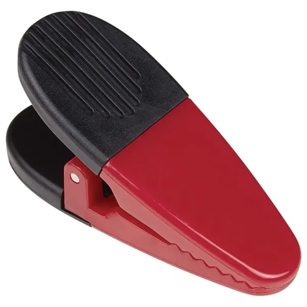 Spring-loaded clip with magnet.... from ASI 57956 Graphco line