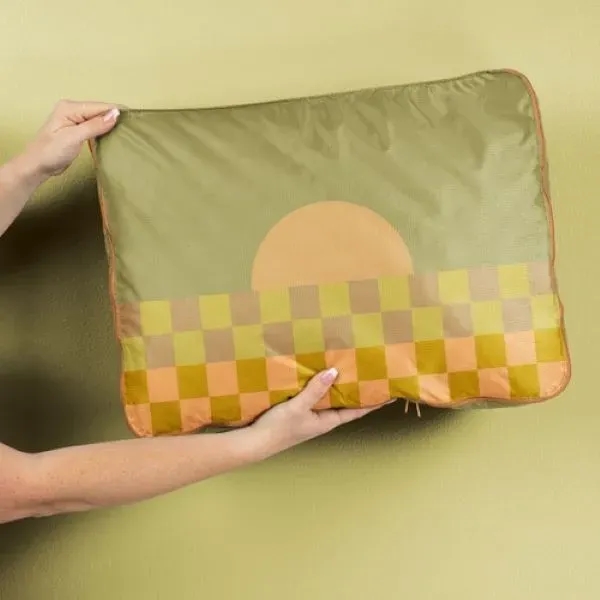 Packing Cube Large in Ripstop nylon is a lightweight packing cube... from ASI 74710 Numo