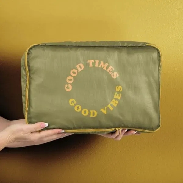 Packing Cube Medium in Ripstop is a lightweight packing cube to... from ASI 74710 Numo